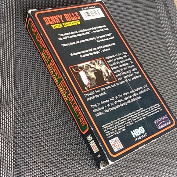 Vintage VHS Tape The Complete Benny Hill Collection - Time Life / HBO Video - Picture 3 of 7